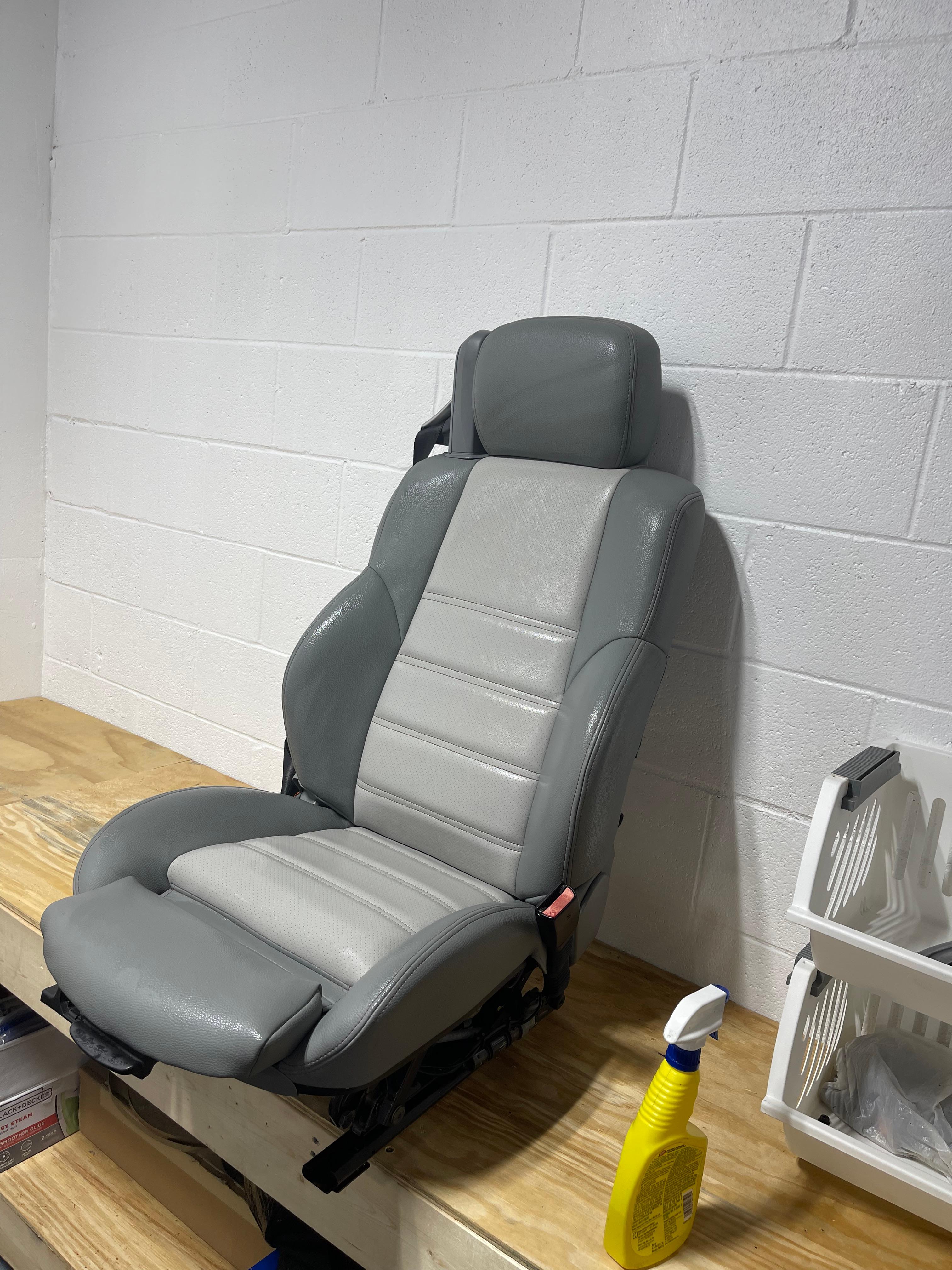 Trabajo de Revive upholstery