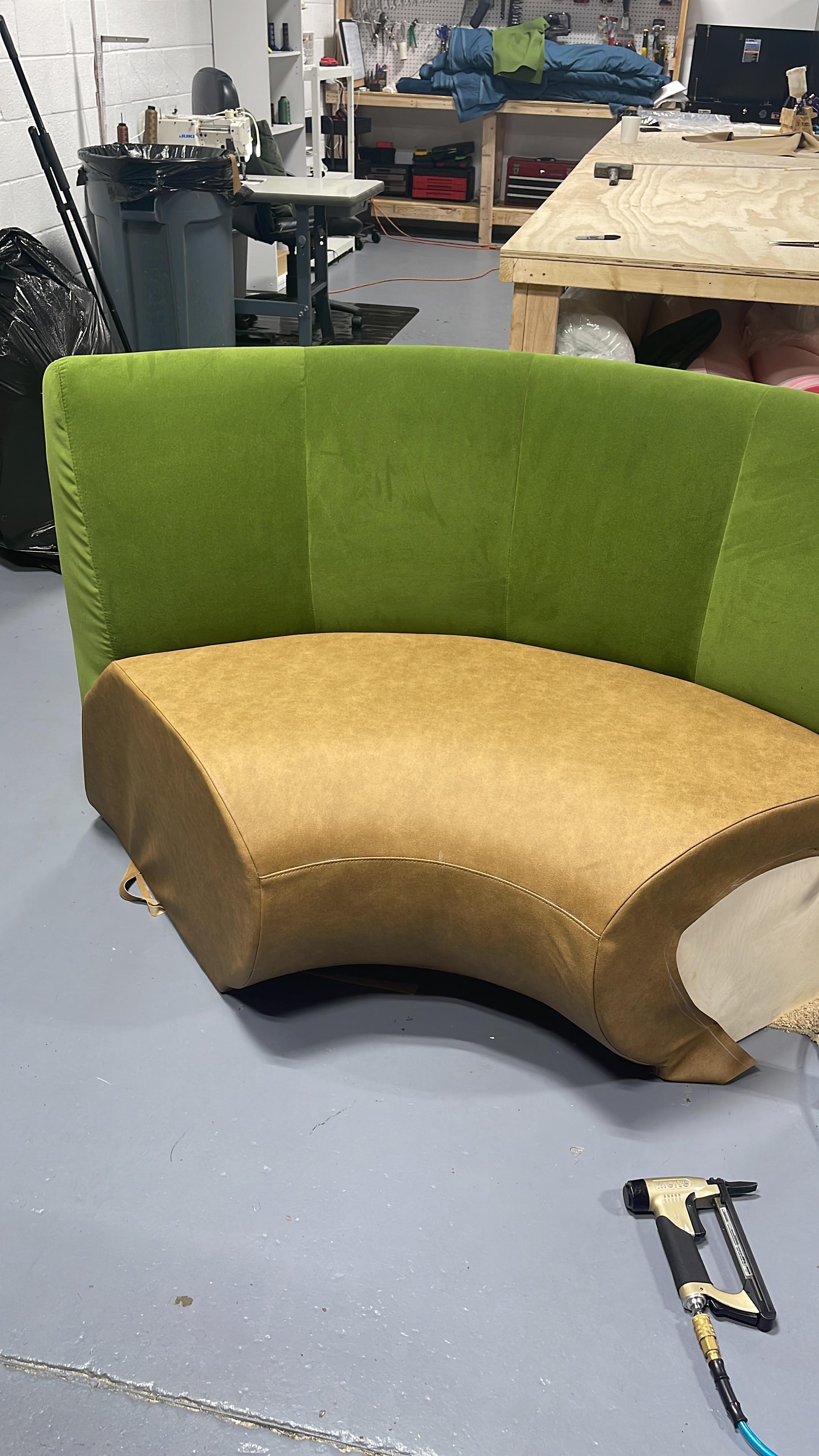 Trabajo de Revive upholstery